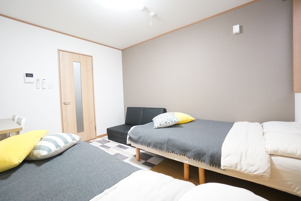 TERRY'S APARTMENT NAMBA SOUTH V C02B 大阪
