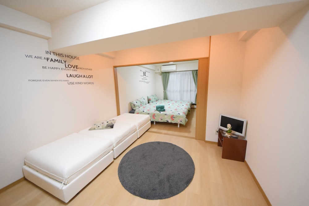 HEART OF SHINSAIBASHI APARTMENT 大阪