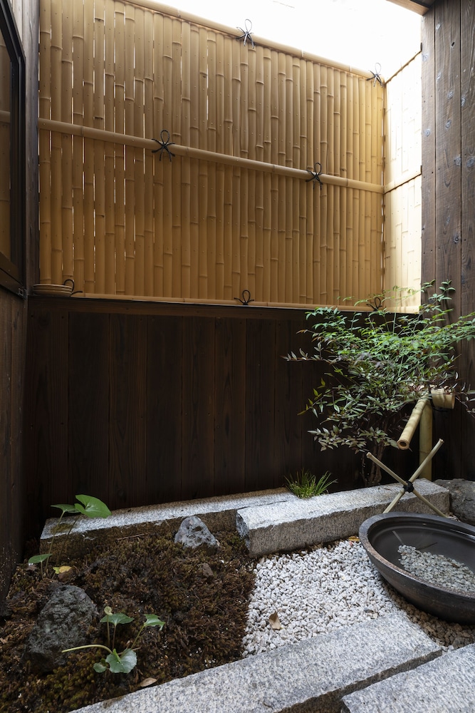 白樺の宿 内久宝寺 大阪