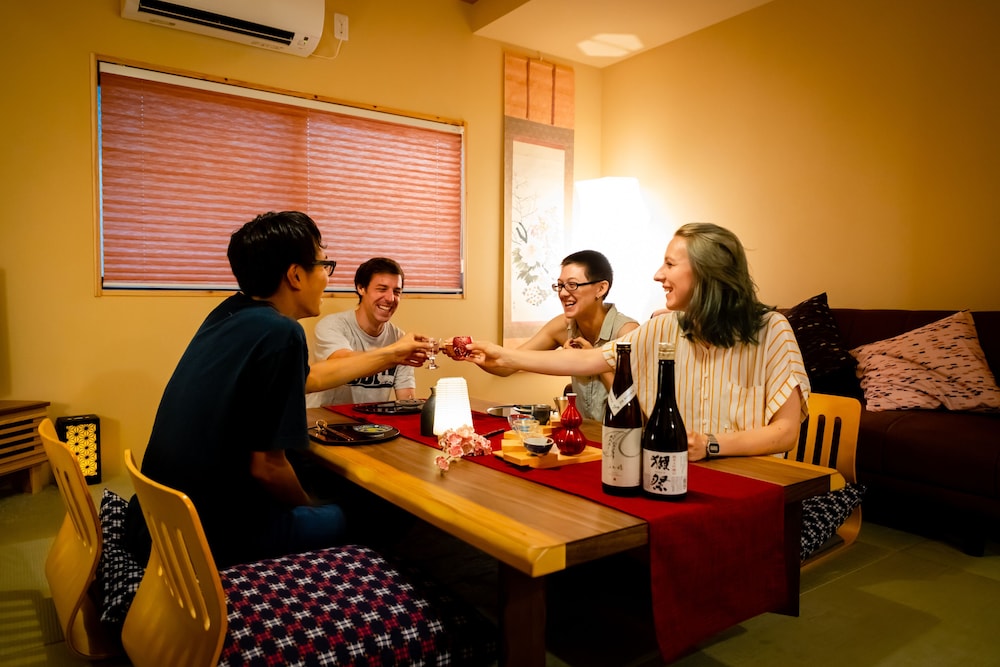 SAKE HOUSE 大阪