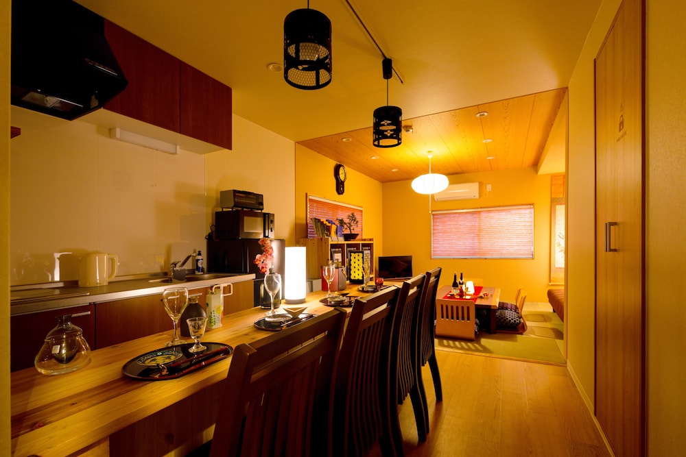 SAKE HOUSE 大阪