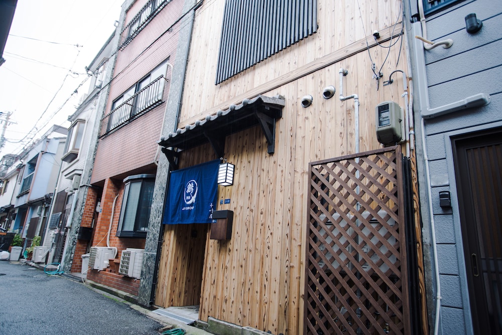鶴INN-千叶居 QY 大阪