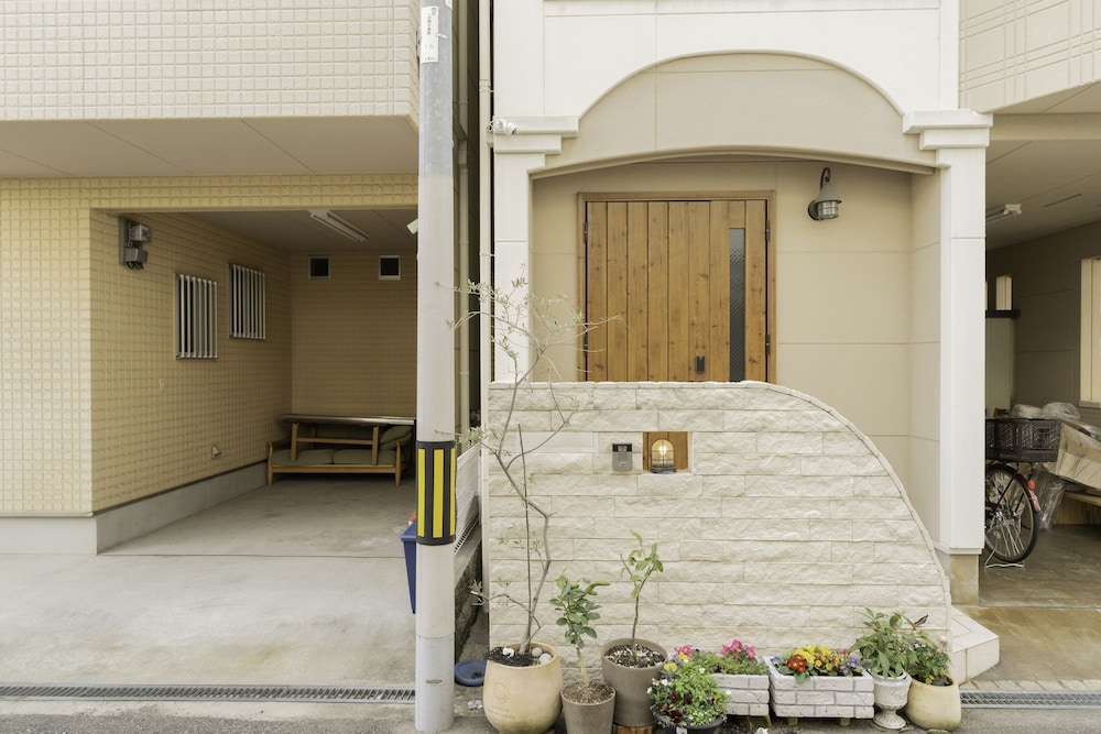 KISHISATO JAPANESE HOUSE QB-1 大阪