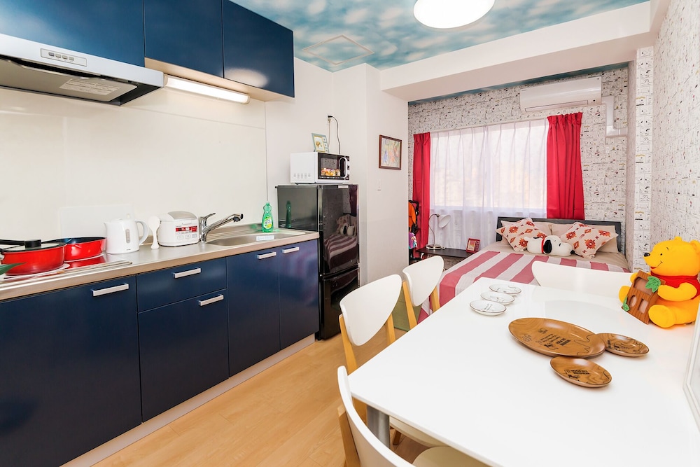 SUNNY AND COMFORTABLE APARTMENT 73 大阪