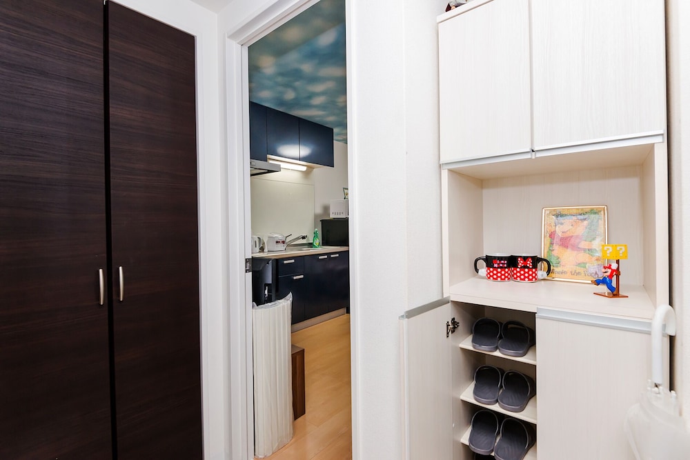 SUNNY AND COMFORTABLE APARTMENT 73 大阪