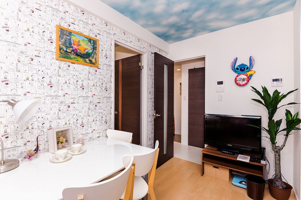 SUNNY AND COMFORTABLE APARTMENT 73 大阪