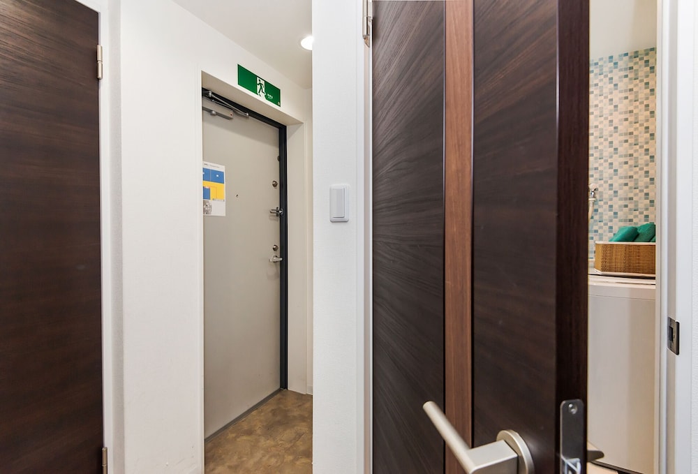 SUNNY AND COMFORTABLE APARTMENT 73 大阪