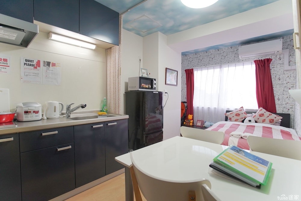 SUNNY AND COMFORTABLE APARTMENT 73 大阪