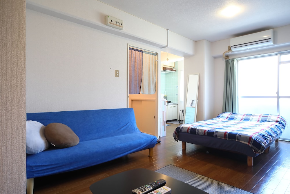 WORLD INN NANIWA 大阪