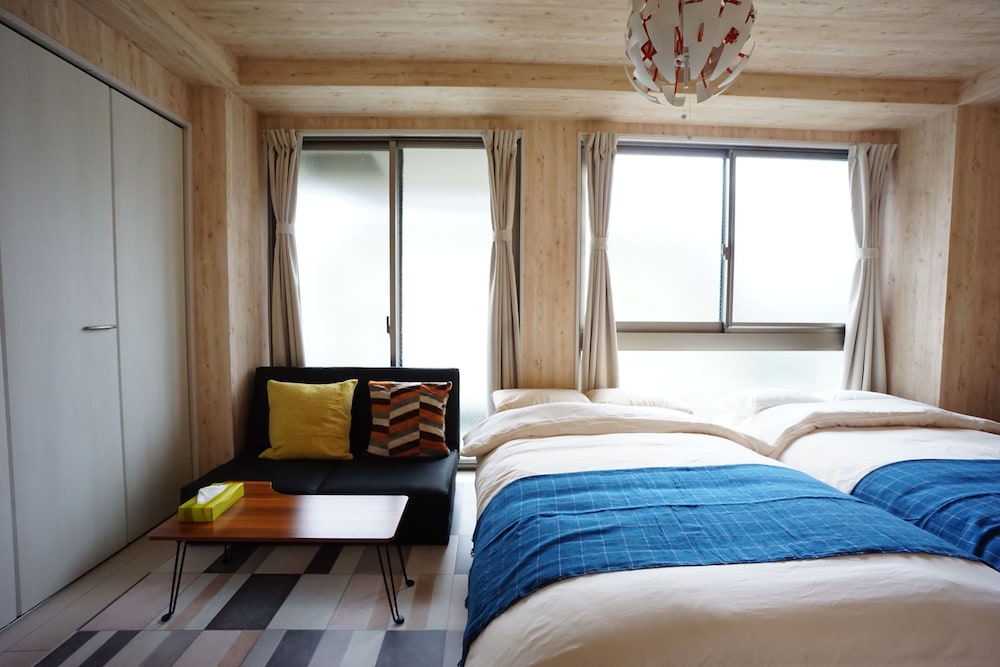 TERRY'S APARTMENT NAMBA SOUTH VI AD03A 大阪