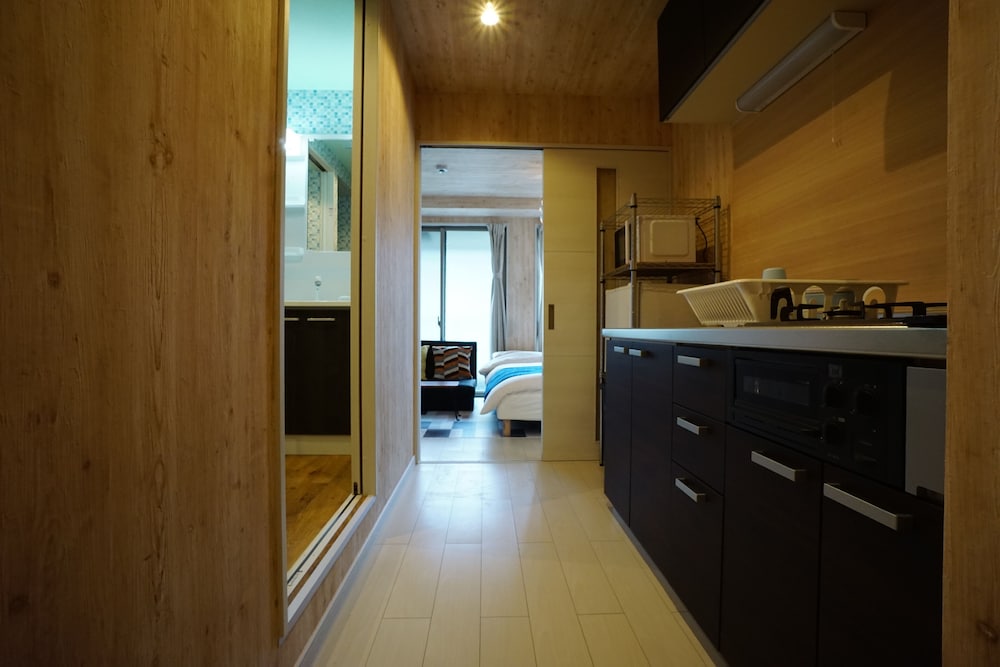 TERRY'S APARTMENT NAMBA SOUTH VI AD03A 大阪