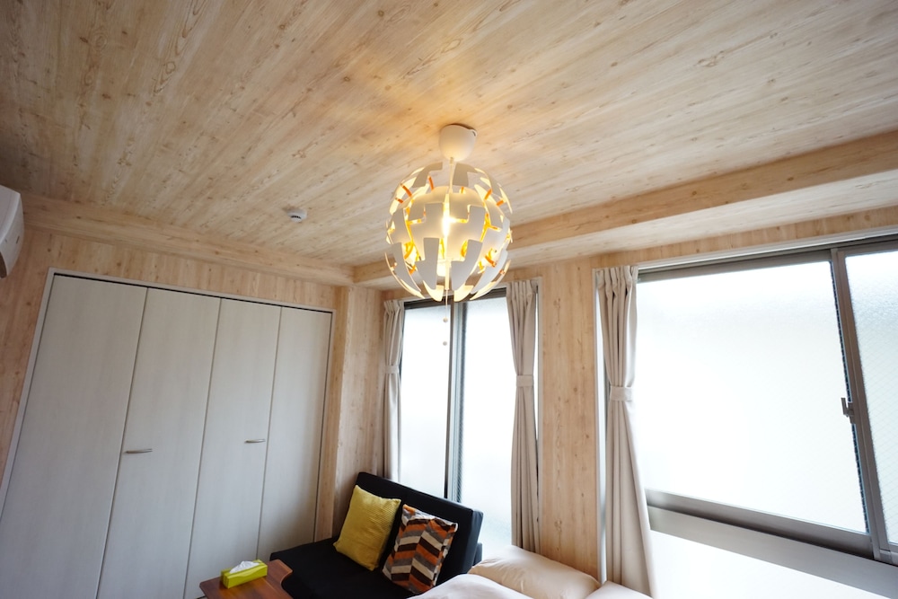 TERRY'S APARTMENT NAMBA SOUTH VI AD03A 大阪