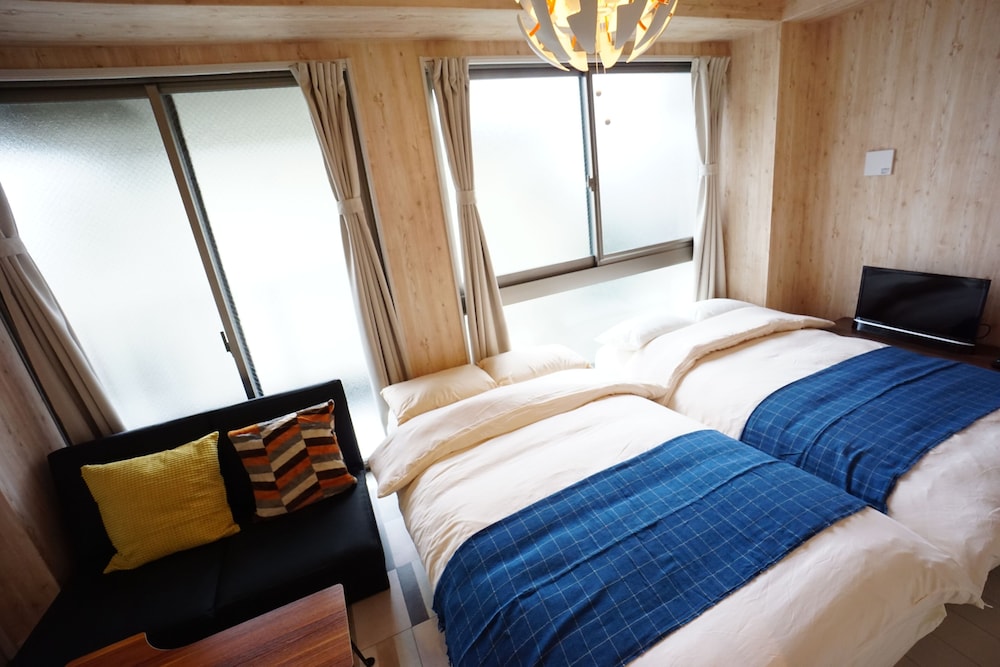 TERRY'S APARTMENT NAMBA SOUTH VI AD03A 大阪