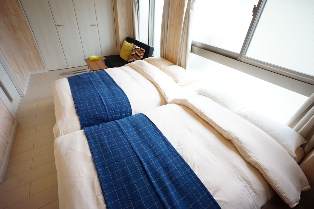TERRY'S APARTMENT NAMBA SOUTH VI AD03A 大阪