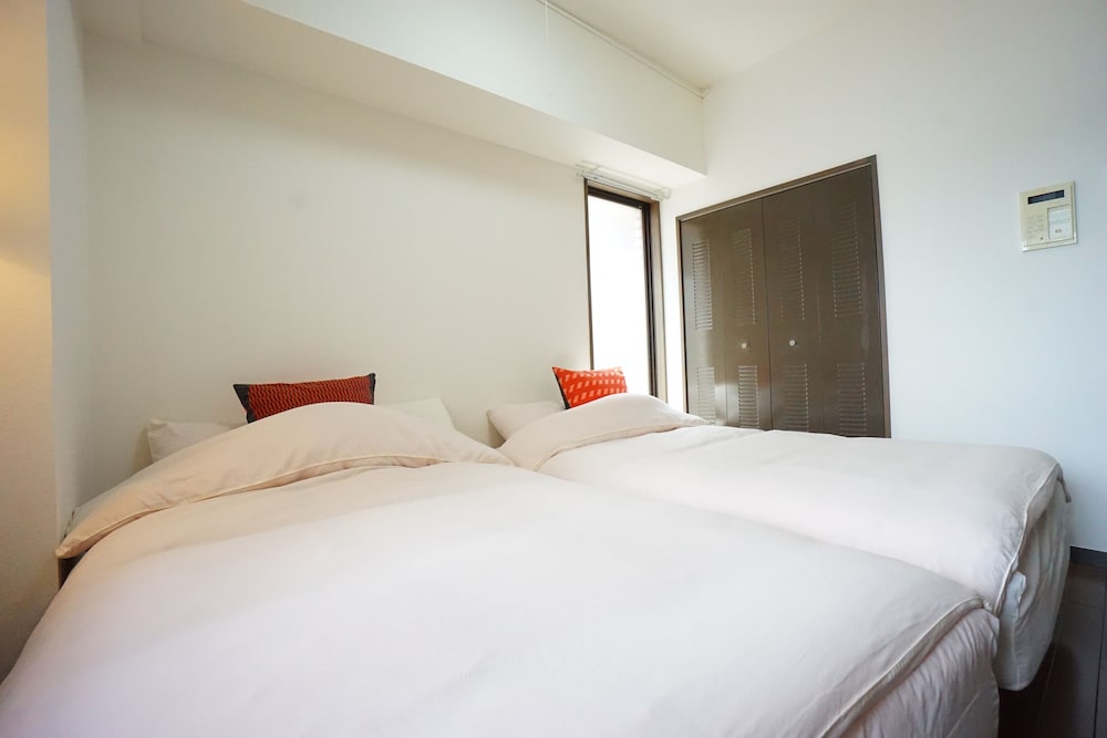 TERRY'S APARTMENT SHINSAIBASHI EAST I G12B 大阪