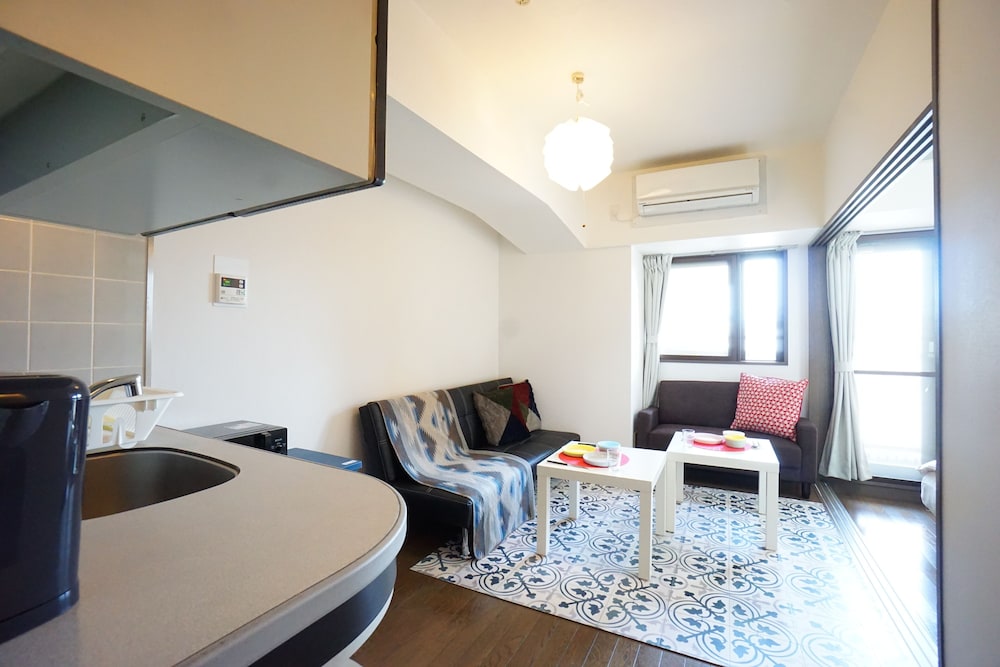 TERRY'S APARTMENT SHINSAIBASHI EAST I G12B 大阪