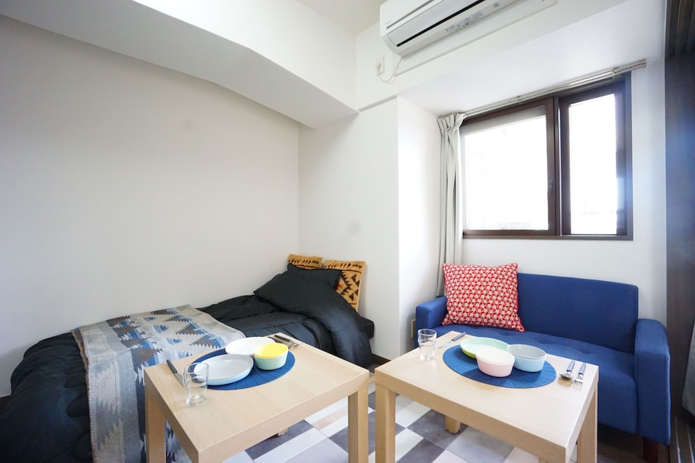 TERRY'S APARTMENT SHINSAIBASHI EAST I G12B 大阪