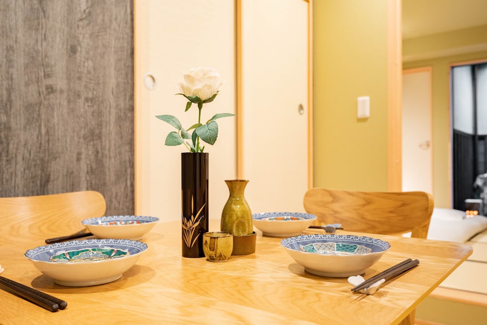 TSURUBASHI HIGH - GRADE JAPANESE HOMESTAY SL - 1 大阪