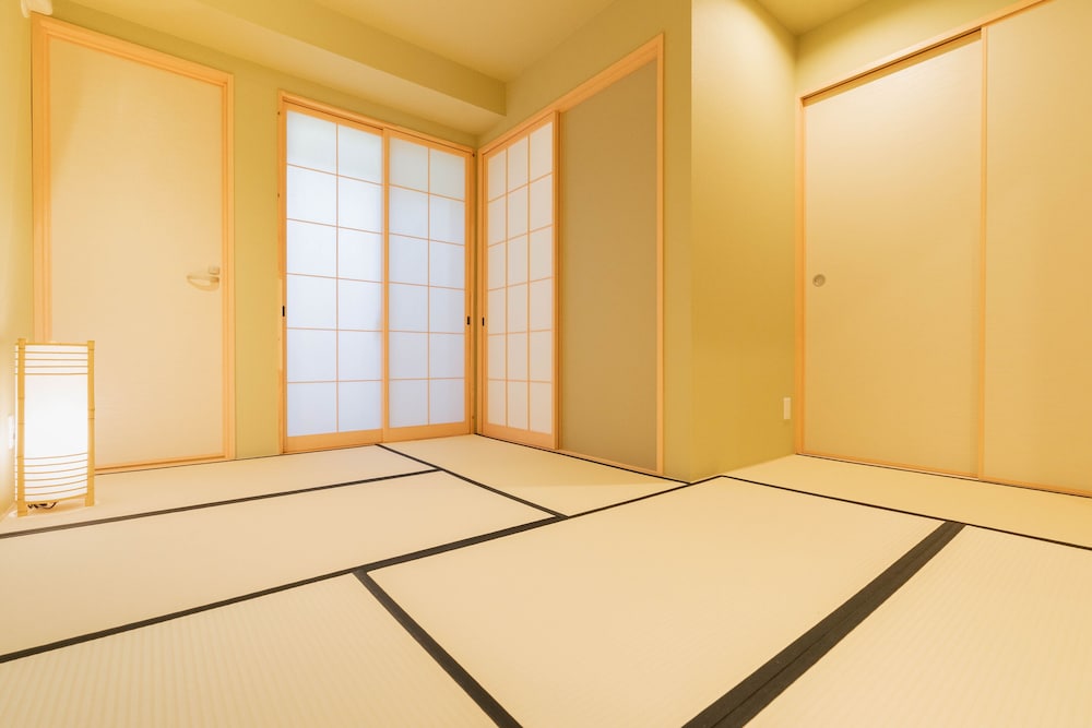 TSURUBASHI HIGH - GRADE JAPANESE HOMESTAY SL - 1 大阪