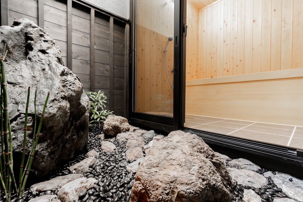 TSURUBASHI HIGH - GRADE JAPANESE HOMESTAY SL - 1 大阪