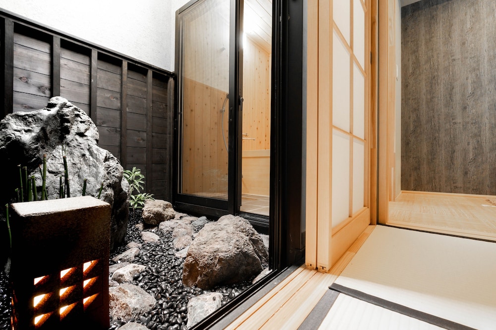 TSURUBASHI HIGH - GRADE JAPANESE HOMESTAY SL - 1 大阪