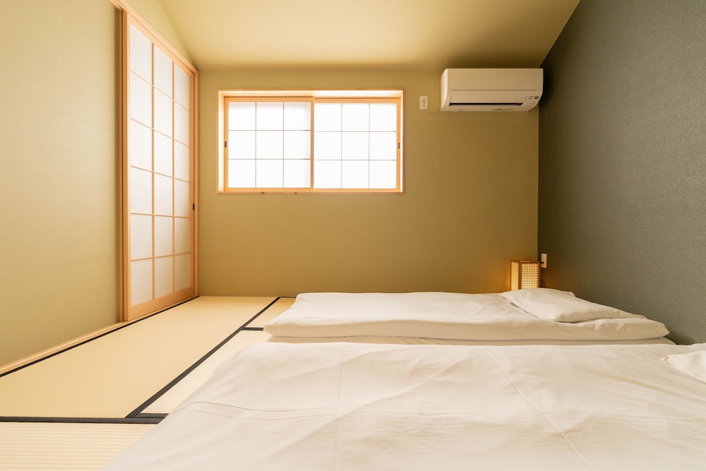 TSURUBASHI HIGH - GRADE JAPANESE HOMESTAY SL - 1 大阪