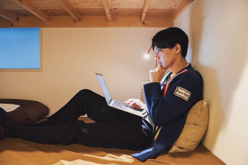 ROOTS HOSTEL 大阪