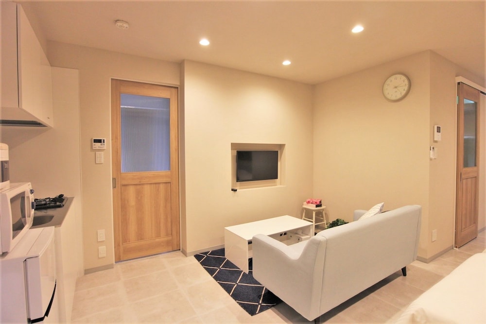 SEKAI HOTEL HANARE 大阪