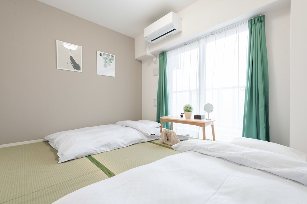 FLORAL HAPPY STAY HOUSE 大阪