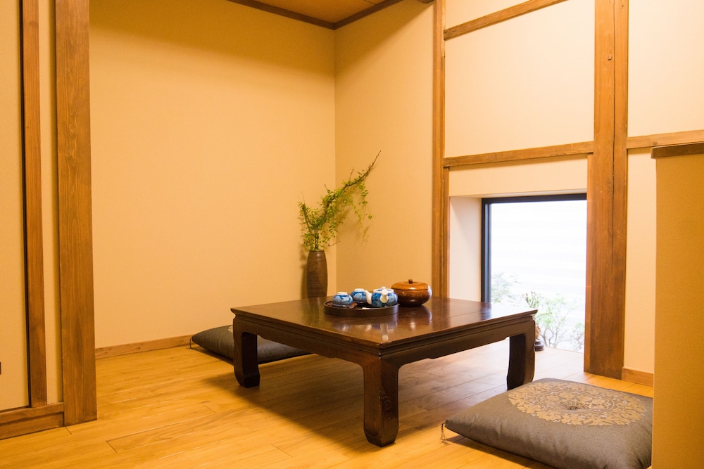 春気屋・はなれ 大阪