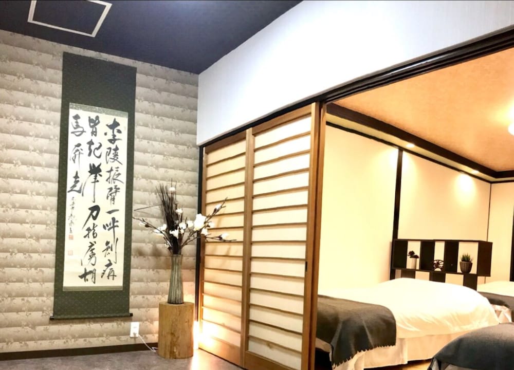 OSAKA PREMIUM HOUSE 大阪