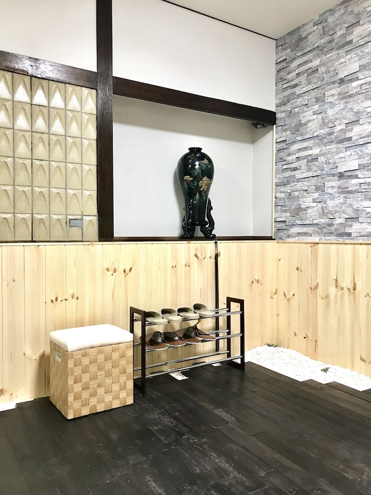 OSAKA PREMIUM HOUSE 大阪