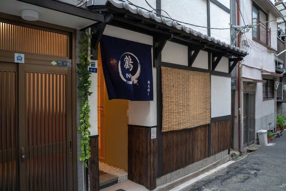TSURU INN-TSURUMIBASHI 大阪