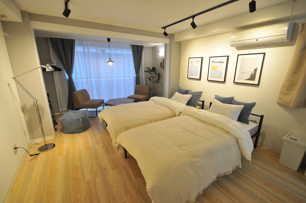 DESIGNER'S ROOM 401 大阪
