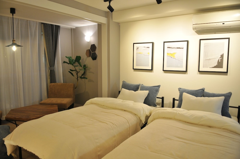 DESIGNER'S ROOM 401 大阪