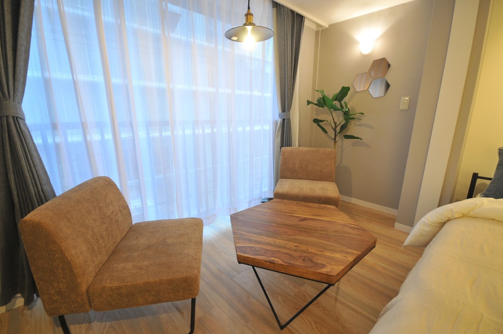 DESIGNER'S ROOM 401 大阪