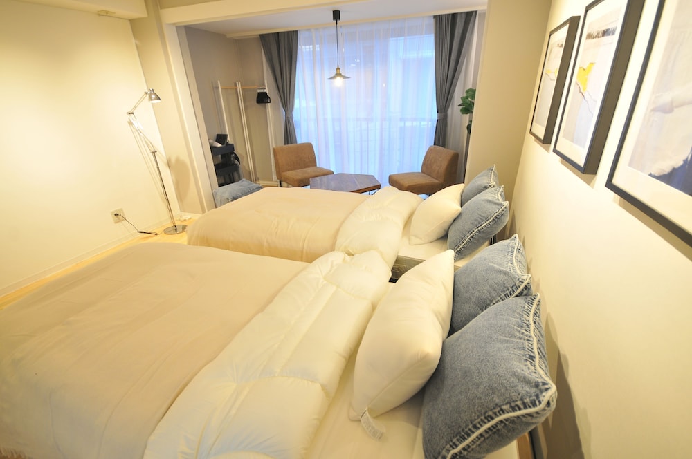 DESIGNER'S ROOM 401 大阪