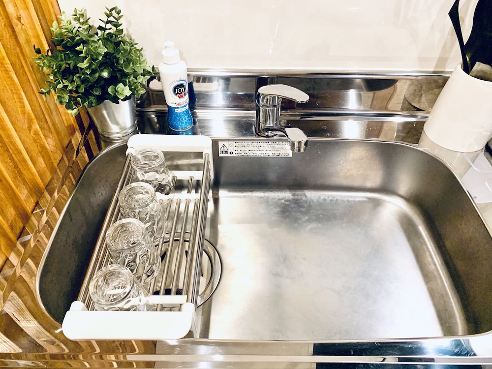 HANAZONOMINAMI APARTMENT 102 大阪