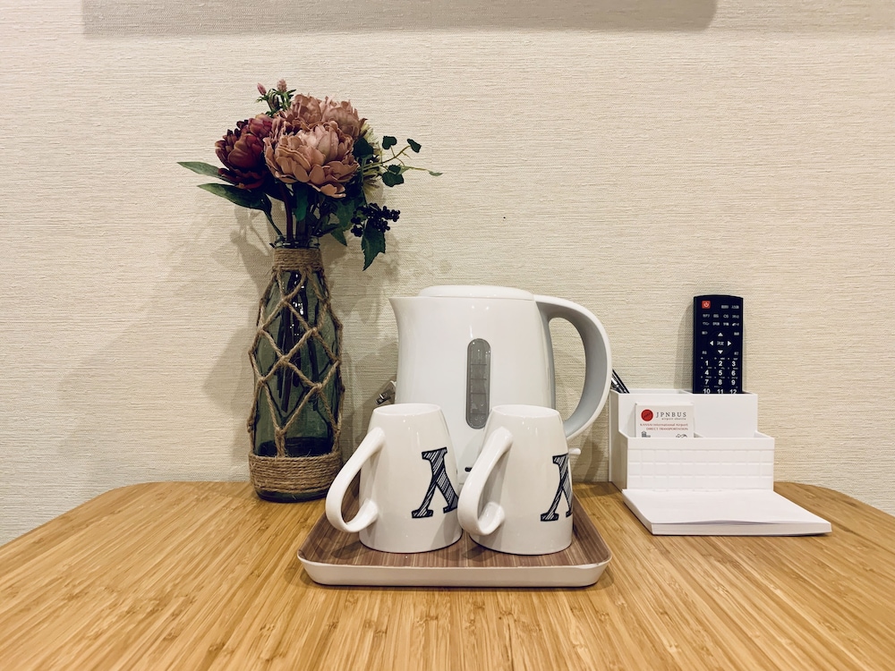 HANAZONOMINAMI APARTMENT 102 大阪
