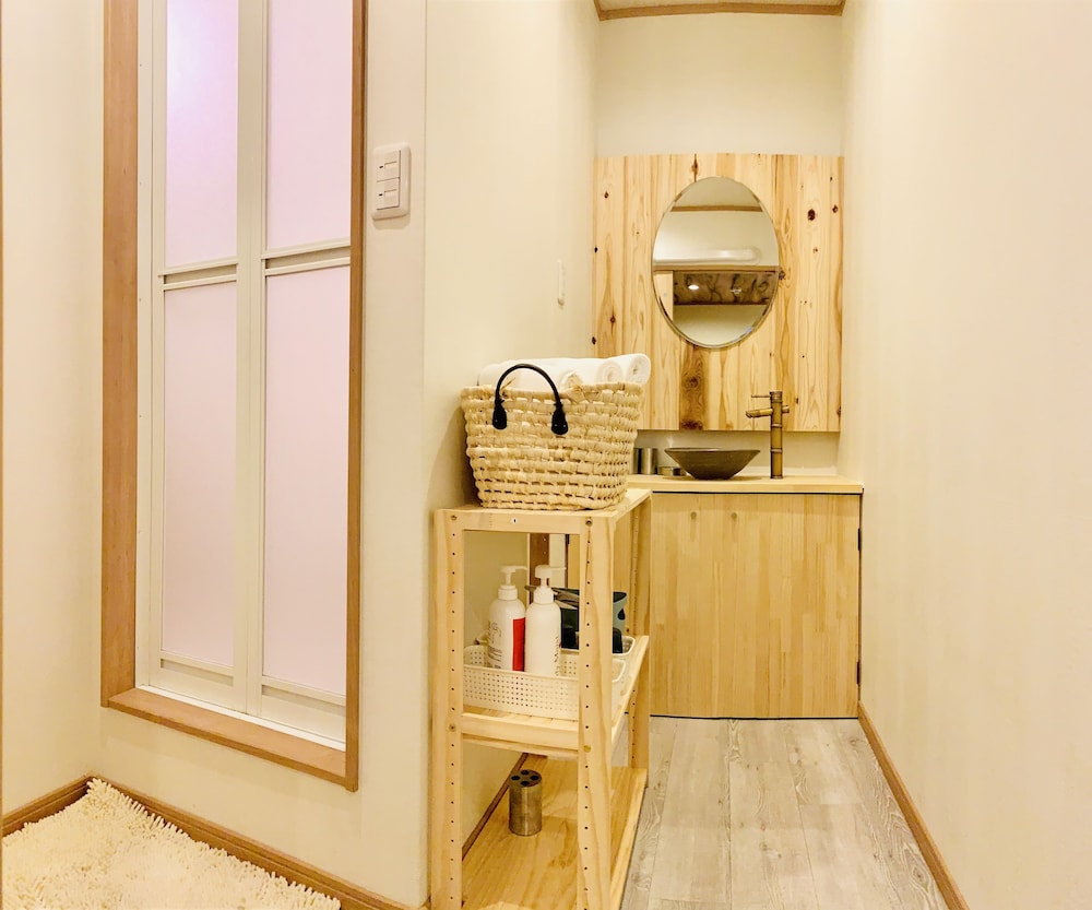 HANAZONOMINAMI APARTMENT 102 大阪