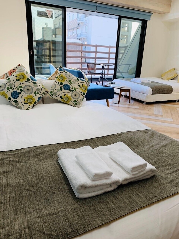 WELLSTAY HONMACHI 大阪