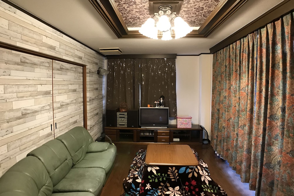 NAKAGAWA'S COZY HOUSE 大阪