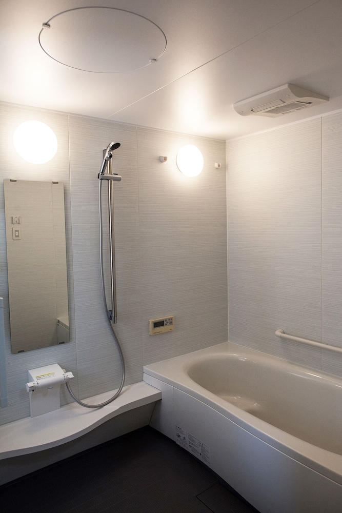 NAKAGAWA'S COZY HOUSE 大阪
