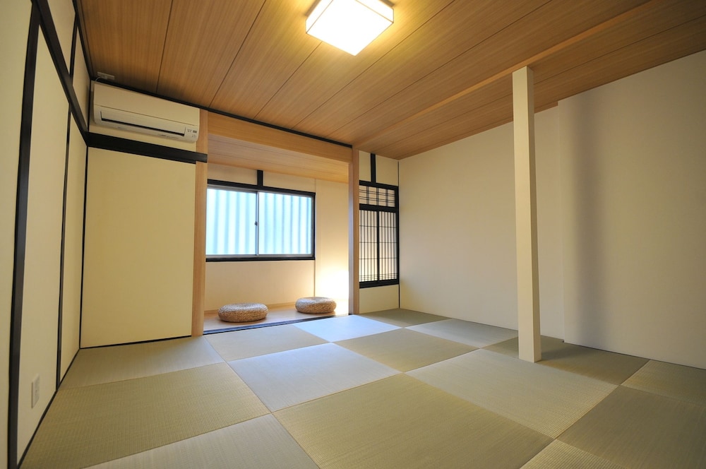 CONDOMINIUM HOUSE IN OSAKA MIYAKOJIMA 大阪