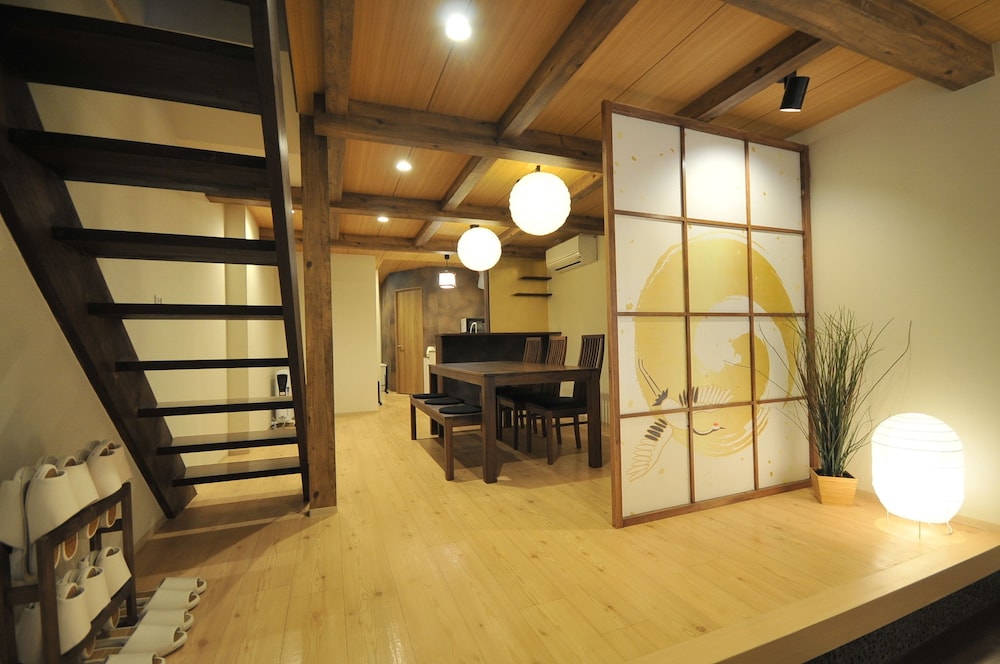 CONDOMINIUM HOUSE IN OSAKA MIYAKOJIMA 大阪