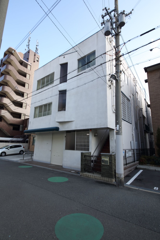 ホームステイ背戸口ハウス 大阪