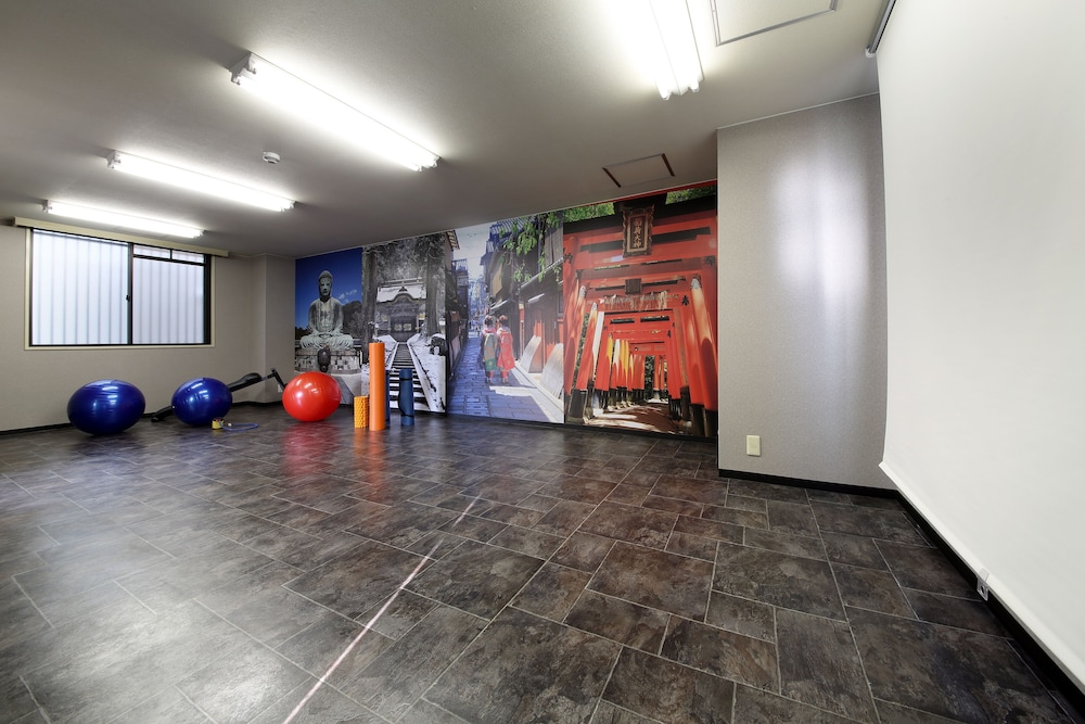 EXSAISON HOUSE MATSUYAMACHI 3-6F 大阪