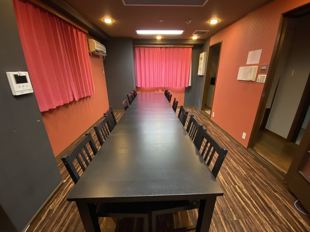 EXSAISON HOUSE MATSUYAMACHI 3-6F 大阪