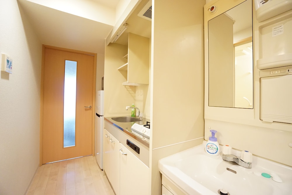 TERRY'S APARTMENT NAMBA SOUTH I V06A 大阪