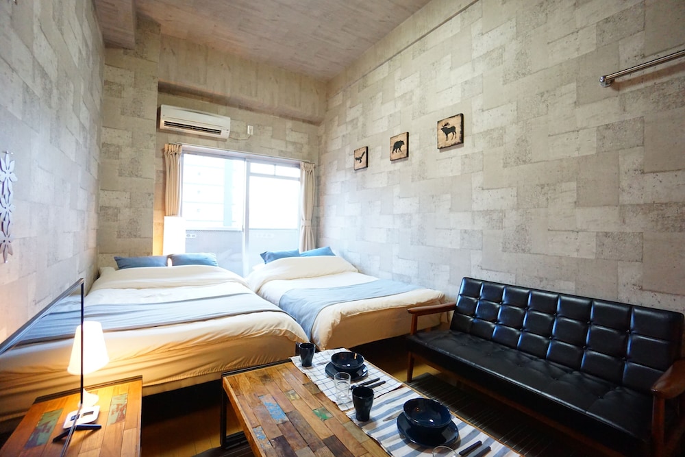 TERRY'S APARTMENT NAMBA SOUTH I V06A 大阪